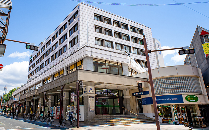 岩手県産業会館 本館（通称サンビル）